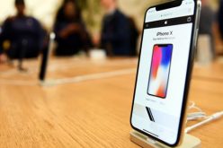 Đổi cả thùng iPhone giả lừa Apple, kiếm gần triệu USD