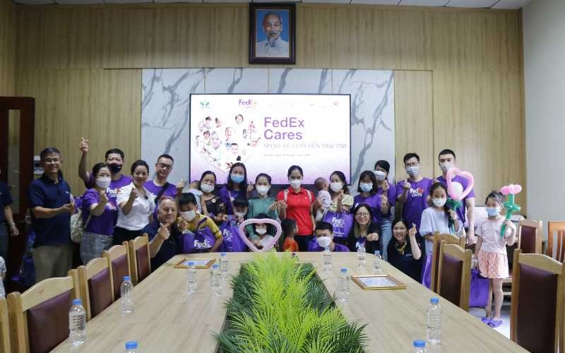 FedEx trao niềm vui tới các bệnh nhi tại Việt Nam
