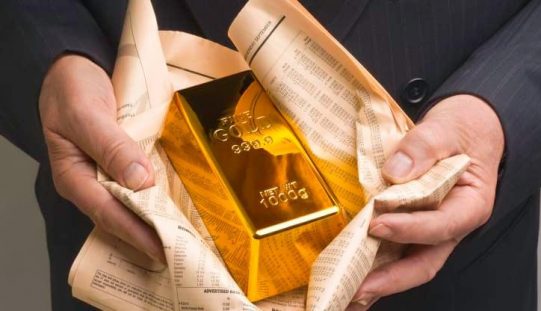 Nhiều yếu tố khiến vàng đương đầu với rủi ro bị bán mạnh trong thời gian tới