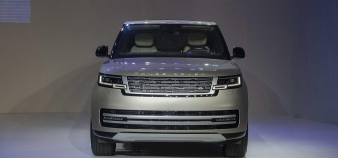 Range Rover mới có mặt tại Việt Nam, giá cao nhất gần 24 tỷ đồng