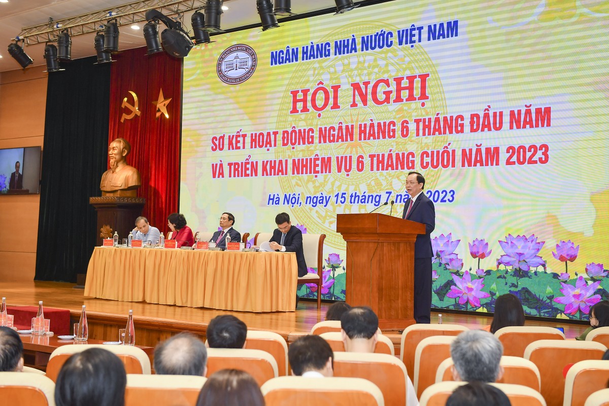 Phó thống đốc Đào Minh Tú phát biểu tại Hội nghị.