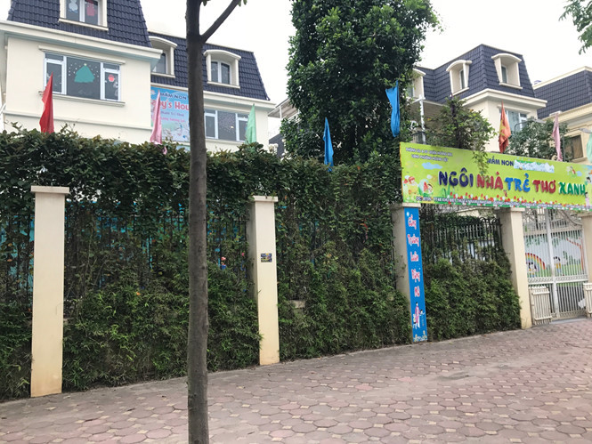 Đất 