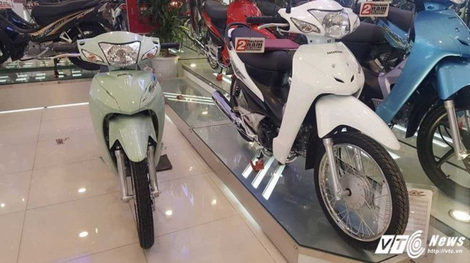 Doanh so xe tay ga tang cao, xe so bi &lsquo;that sung&rsquo; tai Viet Nam hinh anh 2