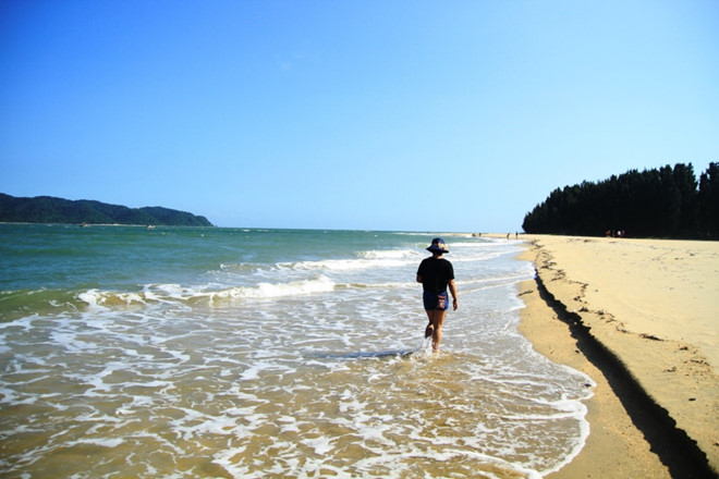4 bãi biển hoang sơ nhất định phải chinh phục cho hè sảng khoái hình ảnh 2 4 bai bien hoang so nhat dinh phai chinh phuc cho he sang khoai hinh anh 2