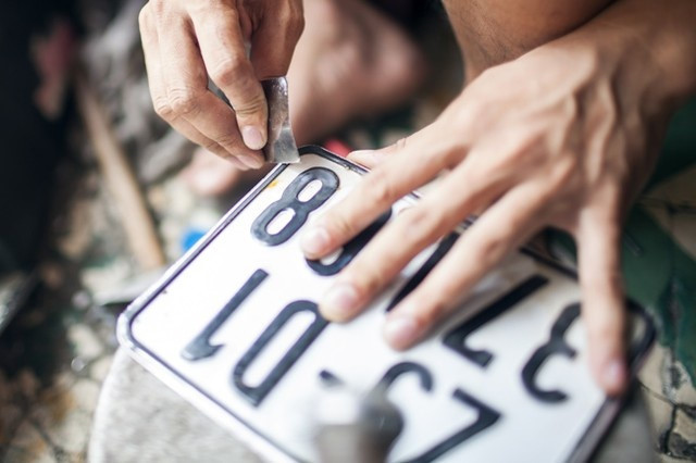 De xuat cap bien so mau vang cho xe kinh doanh hinh anh 2