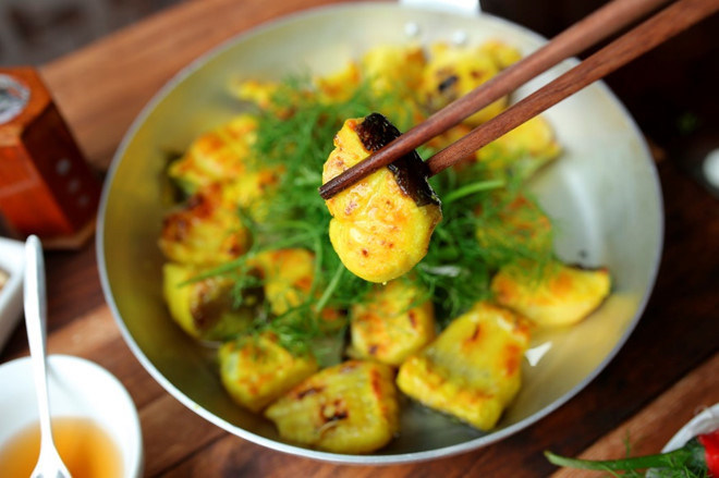 An gi, choi dau o que tien dao Quang Hai? hinh anh 11