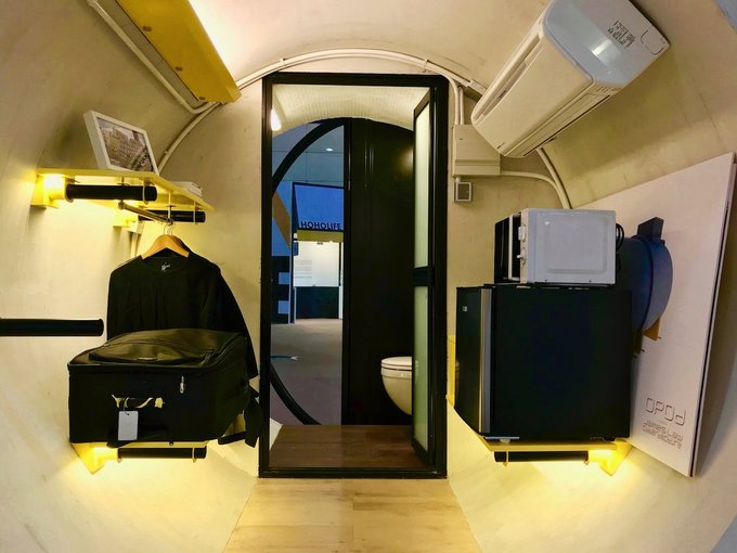 Nhà 'ống cống' giá 15.000 USD tại Hong Kong