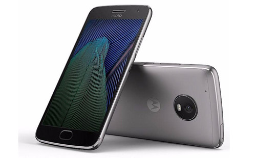 Moto G5.