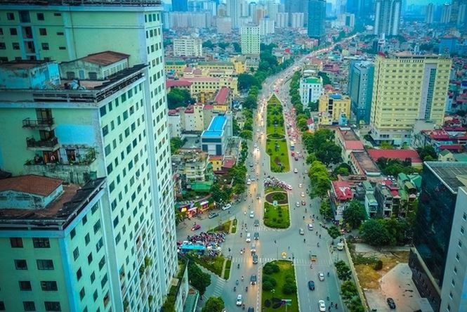 Nhìn trên cao đường đẹp nhất Hà Nội trước khi bị xén dải phân cách - ảnh 4