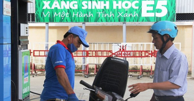 Bộ Công Thương yêu cầu thu hồi xăng RON92