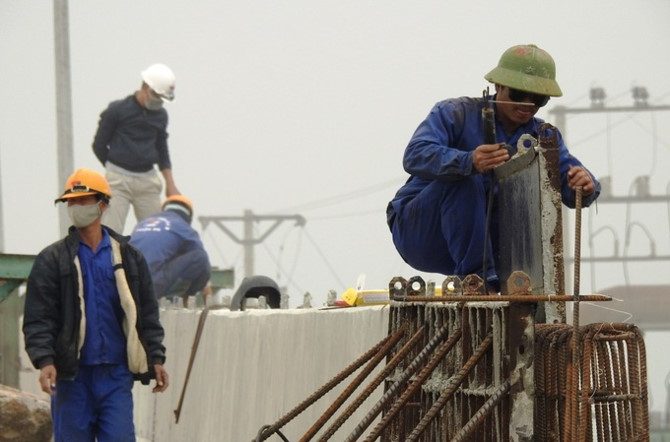 C&ocirc;ng trường chuỗi cao tốc tỷ đ&ocirc; ở Quảng Ninh