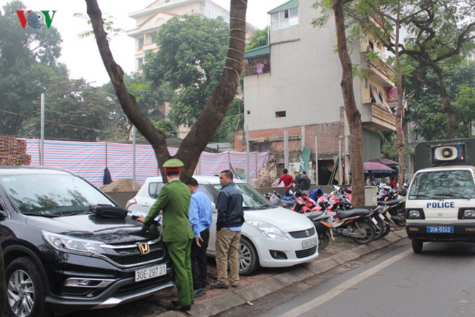 anh: ha noi tang phi gui xe, "xe hop" nhao nhac tim cho do hinh 10