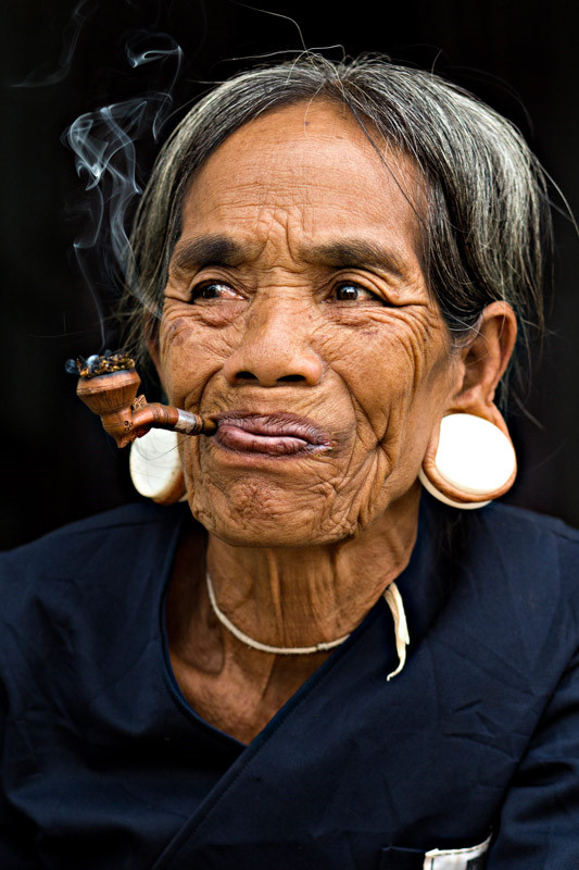 Di sản văn hoá Việt Nam qua ống kính nhiếp ảnh gia người Pháp hình ảnh 8 Di san van hoa Viet Nam qua ong kinh nhiep anh gia nguoi Phap hinh anh 8