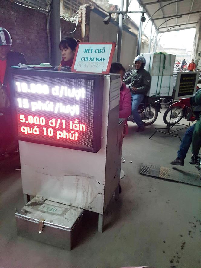 Mất tiền để 