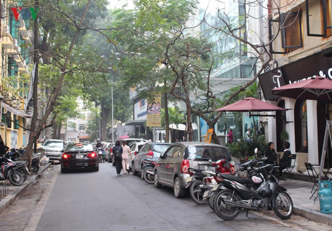 anh: ha noi tang phi gui xe, "xe hop" nhao nhac tim cho do hinh 11