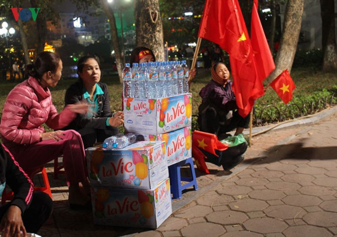 nhung dich vu "sot sinh sich" nho chien thang cua u23 viet nam hinh 9