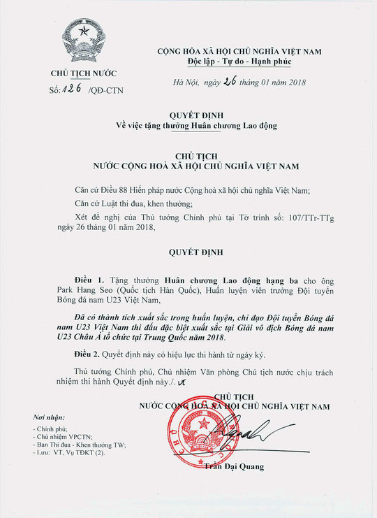 Chủ tịch nước tặng Huân chương Lao động cho U23 Việt Nam và 3 cá nhân - Ảnh 4. Chủ tịch nước tặng Huân chương Lao động cho U23 Việt Nam và 3 cá nhân - Ảnh 4.