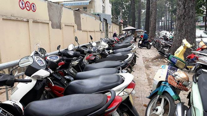 Sẽ cho hoạt động lại một số bãi giữ xe bị ông Đoàn Ngọc Hải đình chỉ - ảnh 3