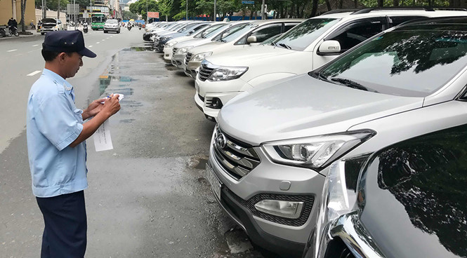 tr&ocirc;ng xe,H&agrave; Nội,tr&ocirc;ng giữ xe,b&atilde;i giữ xe,đỗ xe,gửi xe,phương tiện giao th&ocirc;ng,giao th&ocirc;ng c&ocirc;ng cộng