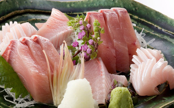cá Buri,cá nhật,hải sản nhật,nhà hàng nhật,món ăn nhật,nhật bản
