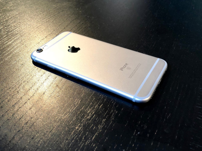 Sua iPhone tai Apple Store - Doi khong nhu la mo hinh anh 3