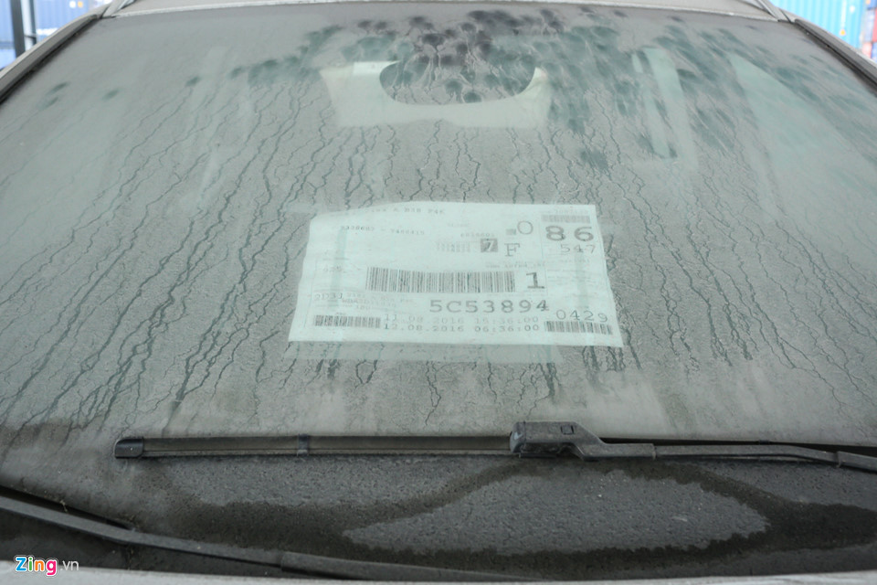 Can canh dan xe BMW hon 3 trieu USD phu bui o Sai Gon hinh anh 8