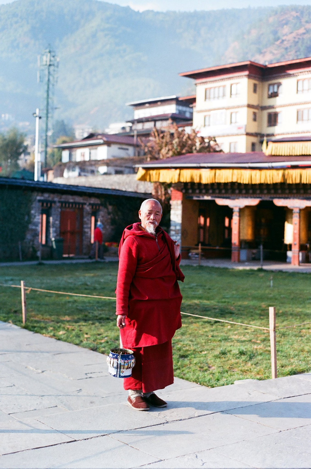 Thước phim tuyệt đẹp về Bhutan qua ống kính của thầy giáo Việt hình ảnh 13 Thuoc phim tuyet dep ve Bhutan qua ong kinh cua thay giao Viet hinh anh 13