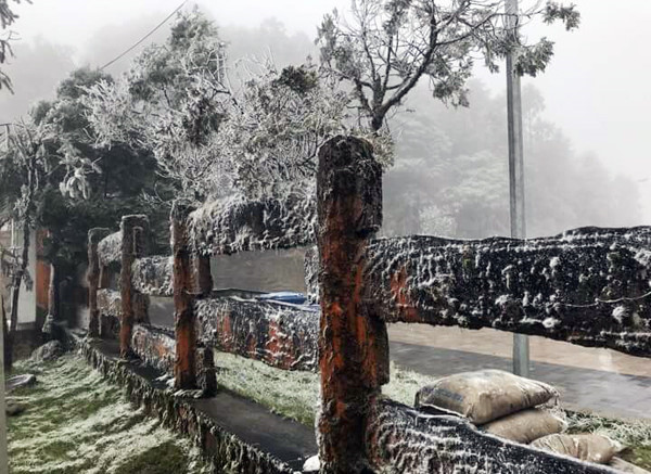 Tuyet phu trang thac Bac, deo O Quy Ho hinh anh 5