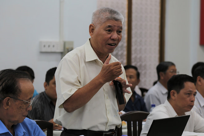 Nguoi Sai Gon soc voi de xuat tang phi do oto len 40.000 dong/h hinh anh 2