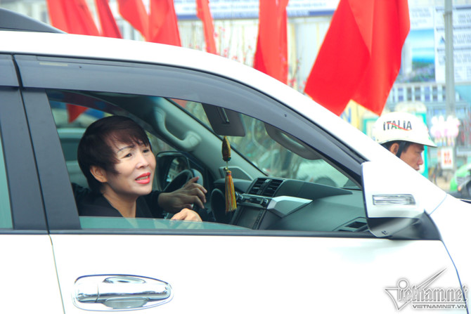 {title} ùn tắc,ùn tắc giao thông,tắc đường,Hà Nội,Tết Nguyên đán,Tết Mậu Tuất,chợ hoa
