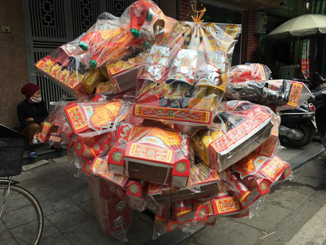Thị trường đồ lễ &ocirc;ng C&ocirc;ng, &ocirc;ng T&aacute;o trầm lắng - ảnh 4