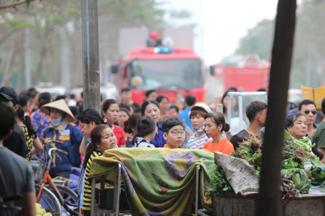 ch&aacute;y lớn ở Linh Đ&agrave;m,ch&ugrave;a Bằng,Thanh Tr&igrave;