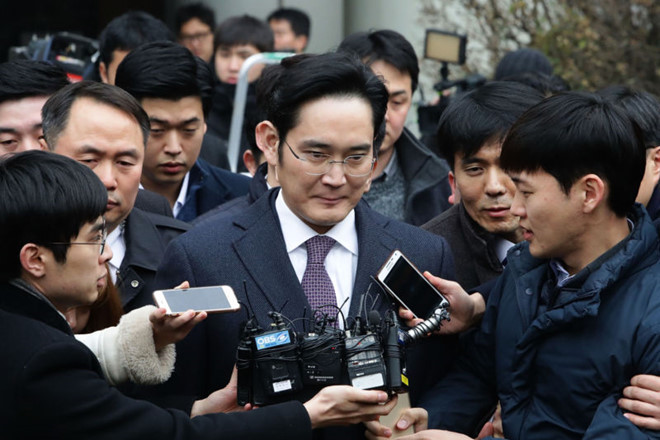 Galaxy S9 co cuu duoc 60 ty USD cua Samsung? hinh anh 2