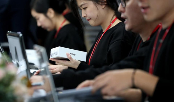Samsung mất doanh số s&acirc;n nh&agrave;, Apple tăng nhanh thị phần tại H&agrave;n Quốc 