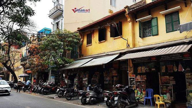 B&ecirc;n trong nh&agrave; cổ hơn 100 tuổi thương gia n&agrave;i nỉ chủ vẫn kh&ocirc;ng b&aacute;n - ảnh 1