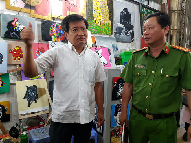 Ong Doan Ngoc Hai chi dao lam ngay cau thang thoat hiem chung cu cu hinh anh 2
