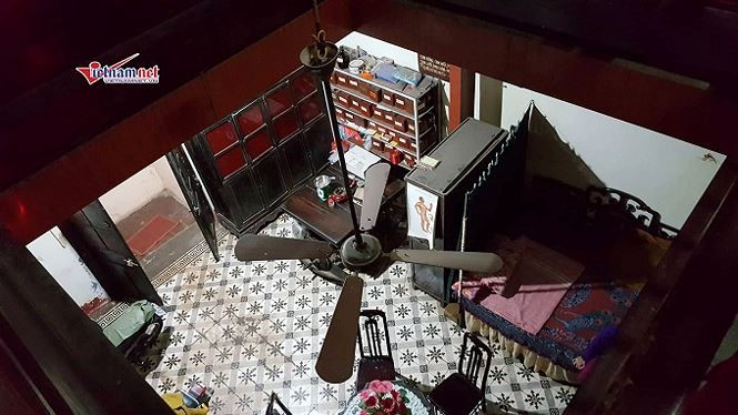B&ecirc;n trong nh&agrave; cổ hơn 100 tuổi thương gia n&agrave;i nỉ chủ vẫn kh&ocirc;ng b&aacute;n - ảnh 10