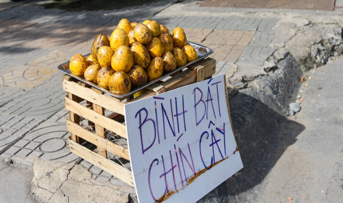 Đặc sản miền Tây trên vỉa hè Sài Gòn