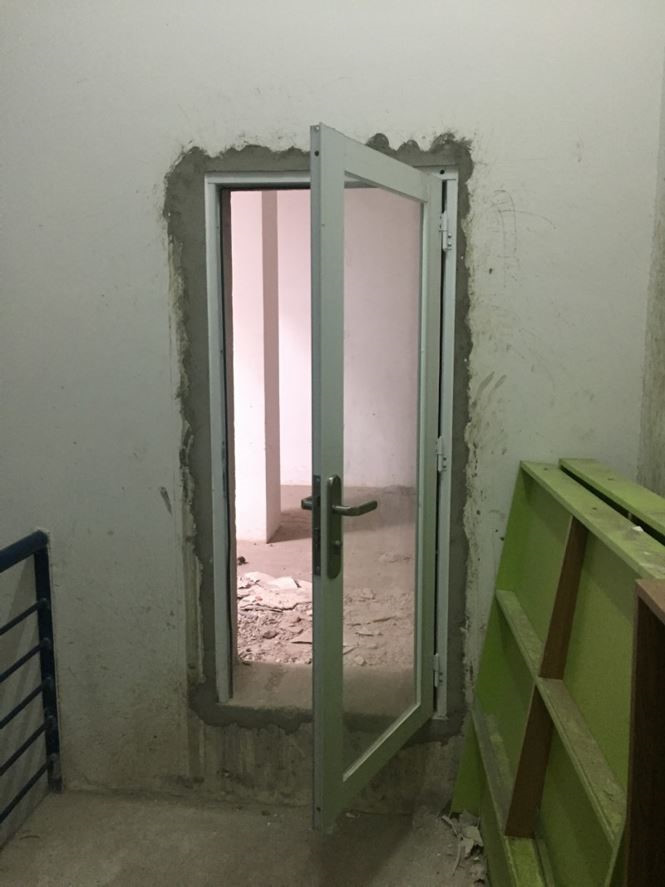Chung cư S&agrave;i G&ograve;n x&acirc;y cả căn hộ để b&aacute;n tr&ecirc;n lối tho&aacute;t hiểm - ảnh 4
