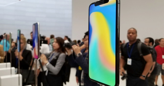 Apple bất ngờ công bố lợi nhuận cao vượt mọi kỳ vọng