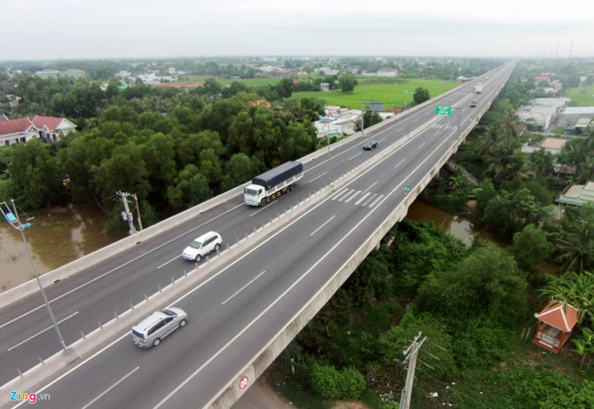 ‘1.000 ty/km thi duong Dai Quang Minh lam la dat nhat hanh tinh roi’ hinh anh 4