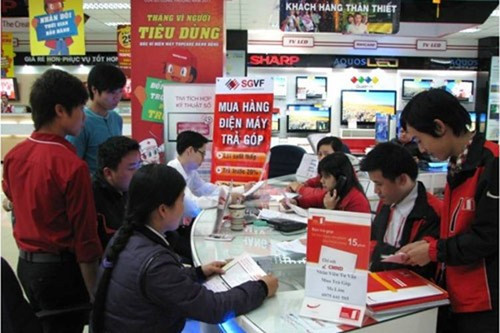 Lai vay tieu dung 30-40% mot nam, lai doi no theo kieu xa hoi den hinh anh 2