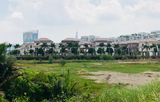 Cận cảnh đại c&ocirc;ng trường tr&ecirc;n b&aacute;n đảo Thủ Thi&ecirc;m - ảnh 6