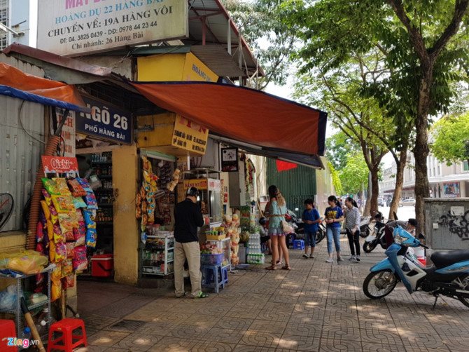Dat vang ‘ngu quen’ va su lang phi kho giai quyet o Ha Noi hinh anh 4