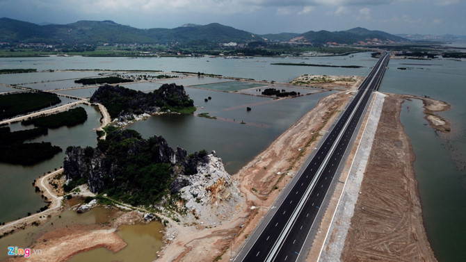 Toan canh cao toc rut ngan 50 km duong tu Ha Noi toi Ha Long hinh anh 5