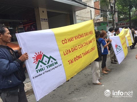 Kh&aacute;ch mua nh&agrave; của C&ocirc;ng ty Nh&agrave; Thủ Thi&ecirc;m k&eacute;o đi &ldquo;truy t&igrave;m&rdquo; chủ đầu tư - Ảnh 2.