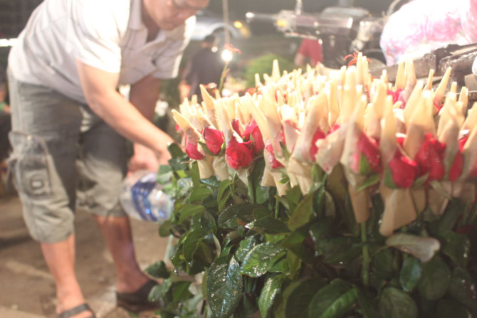 Ch&uacute; th&iacute;ch ảnh