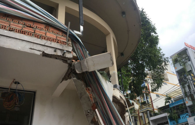 S&aacute;&ordm;&shy;p c&Atilde;&acute;ng tr&Atilde;&not;nh &aacute;&raquo;Ÿ S&Atilde;&nbsp;i G&Atilde;&sup2;n, 2 ng&AElig;&deg;&aacute;&raquo;i b&aacute;&raquo;‹ b&Atilde;&ordf; t&Atilde;&acute;ng v&Atilde;&sup1;i l&aacute;&ordm;&yen;p, nguy k&aacute;&raquo;‹ch