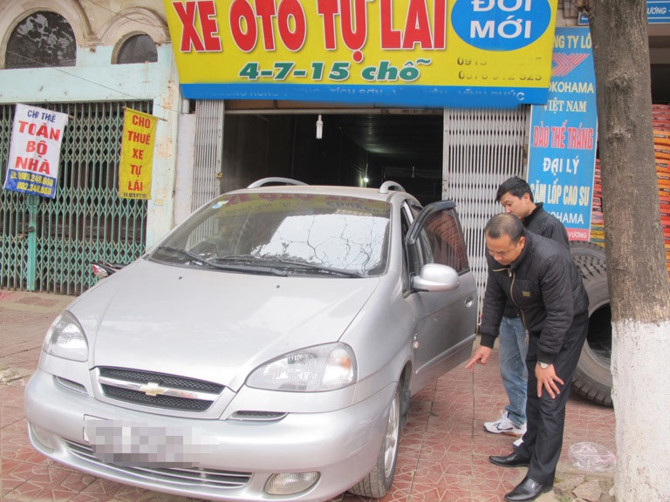 Thu&Atilde;&ordf; xe t&aacute;&raquo;&plusmn; l&Atilde;&iexcl;i d&aacute;&raquo;‹p T&aacute;&ordm;&iquest;t: Tung chi&Atilde;&ordf;u moi ti&aacute;&raquo;n kh&Atilde;&iexcl;ch h&Atilde;&nbsp;ng