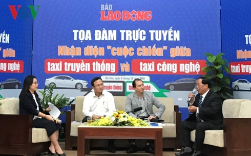 cuoc chien giua taxi truyen thong va taxi cong nghe kien tai xe bi mac ket hinh 2